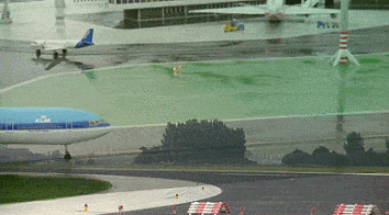 Aterrizaje de avión en miniatura