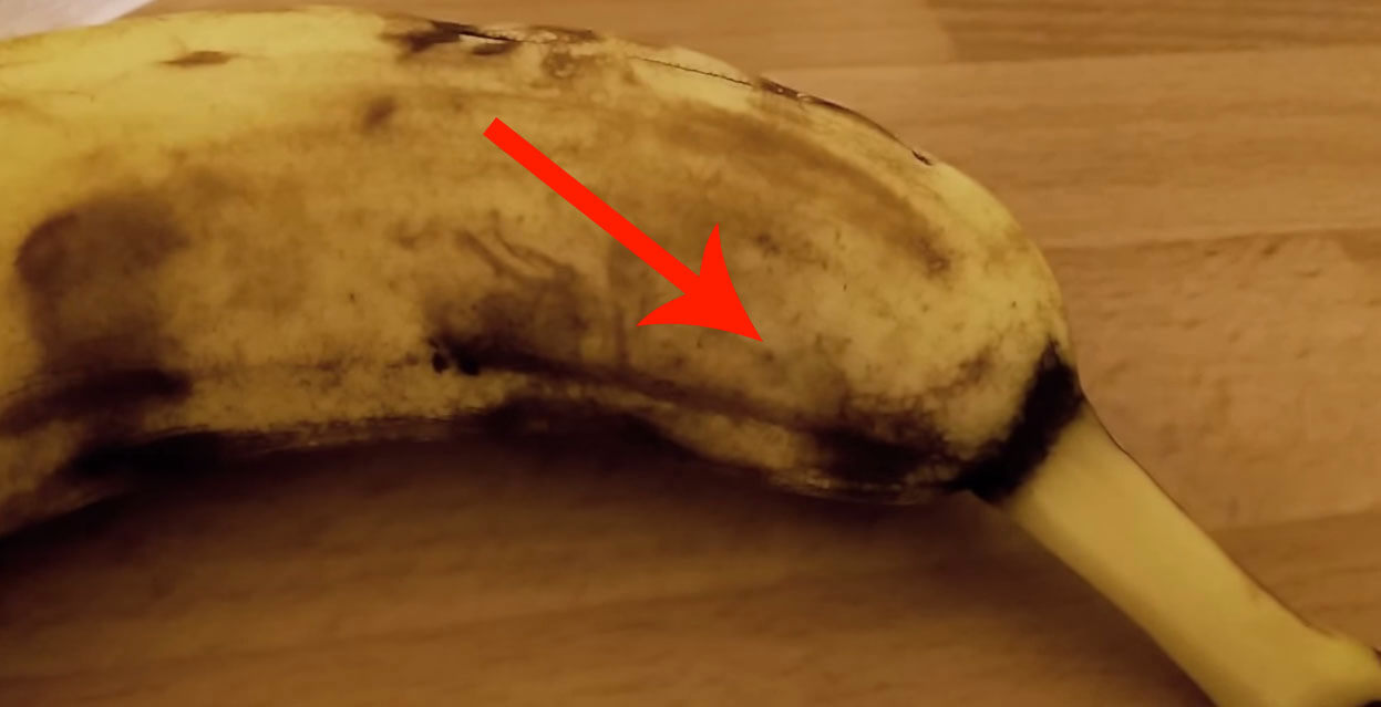No te vas a creer lo que hay dentro de este plátano